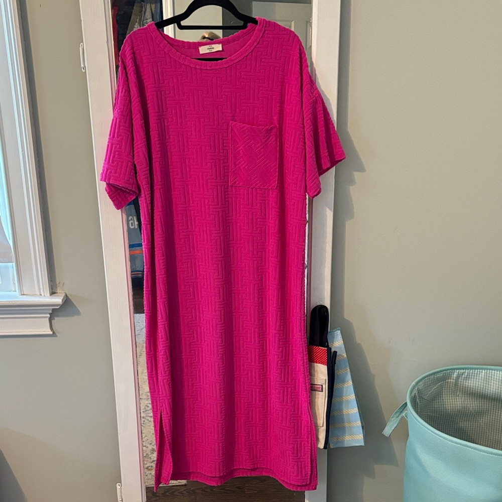 Entro Fuchsia Textured Maxi Dress